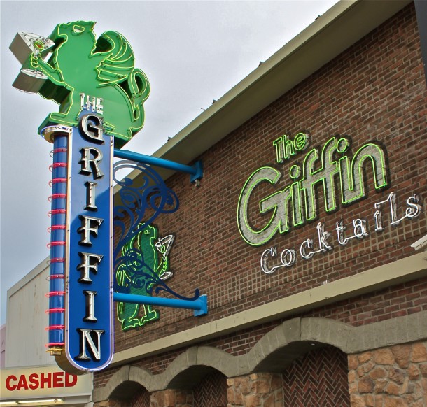 The Griffin Cocktail Lounge- copyright 2011 lasvegas360.com