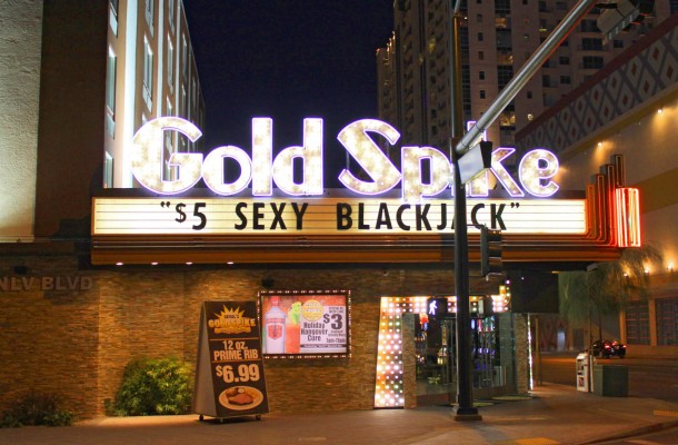 Gold Spike "$5 Sexy BlackJack" in Downtown Las Vegas