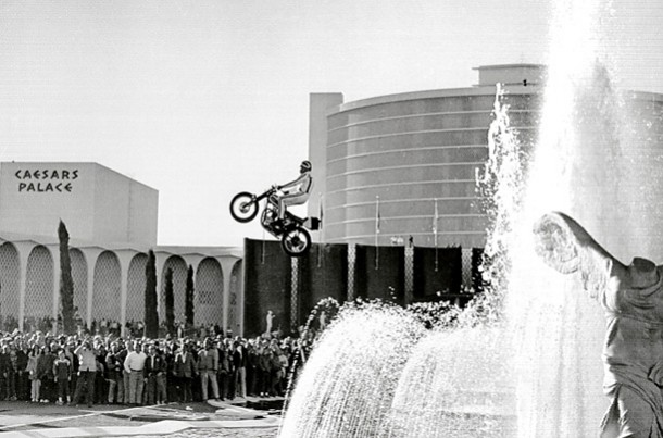 Evel Knievel failed attempt to jump the fountains at Caesars Place on December 31, 1967