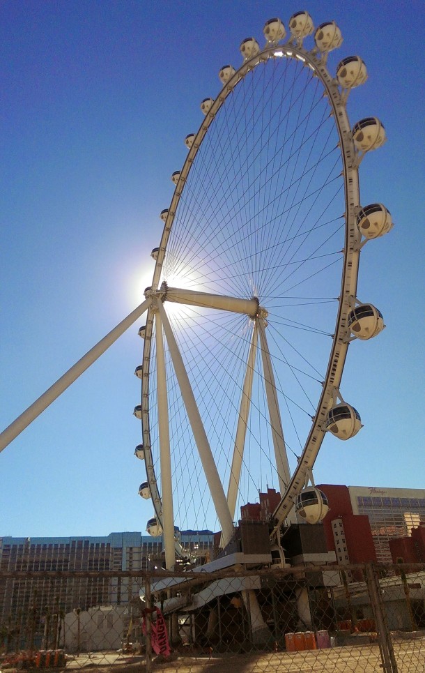 The-High-Roller-observation-wheel