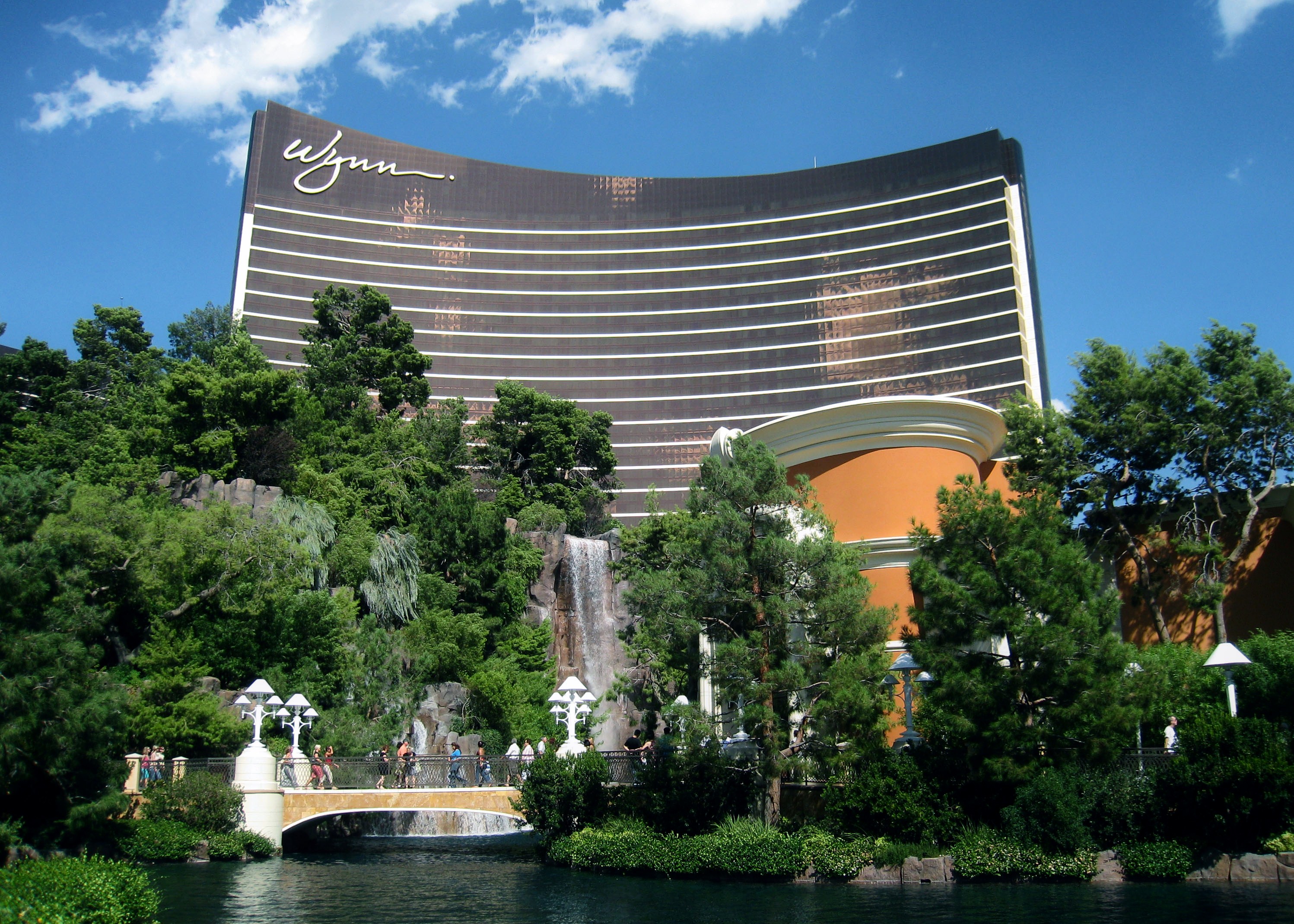 On This Date, April 28, 2005, the Wynn Opened in Las Vegas Las Vegas 360