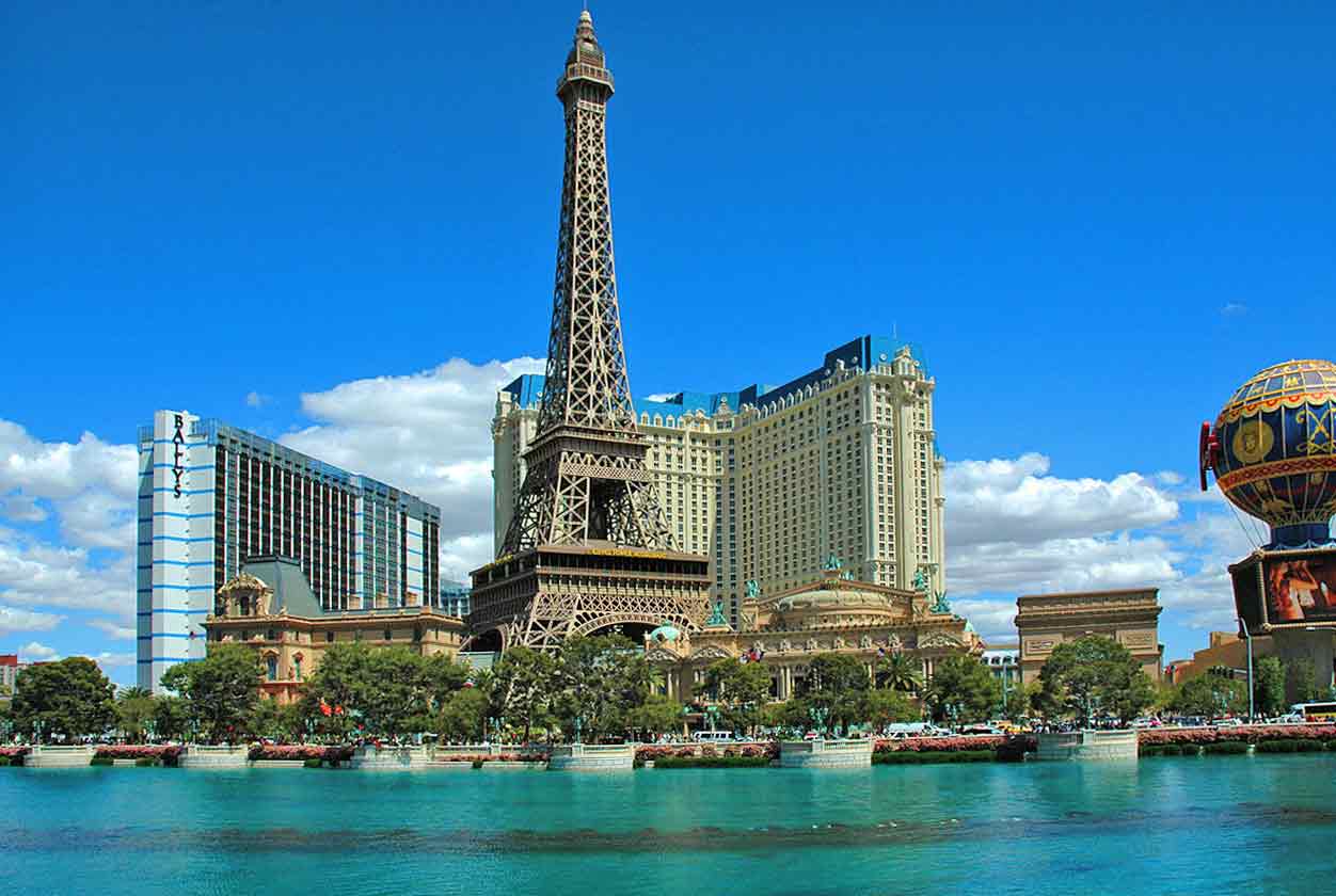 LAS VEGAS - JUNE 22 : The Interior Of Paris Hotel And Casino On June 22  2016 In Las Vegas, Nevada, The Paris Hotel Opened In 1999 And Features A  Replica Of
